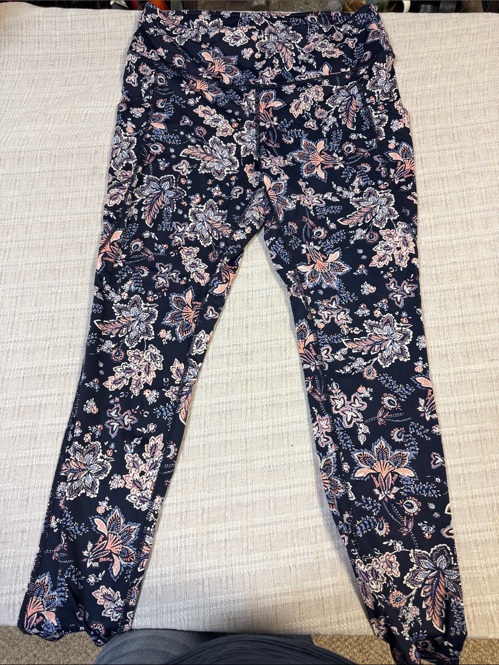 J. Jill Navy Floral Leggings with Pink and White Accents